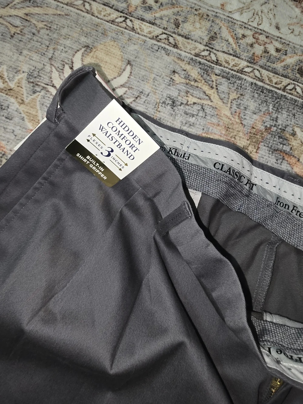 Haggar Men's Dark Gray Pleated Dress Pants